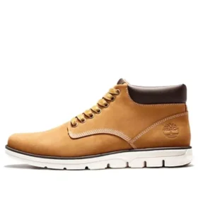 Bota Chukka em couro Bradstreet “Trigo”