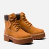 Bota de plataforma impermeável Stone Street de 15 cm para mulher
