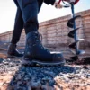 Bota de trabalho impermeável Boondock 8 com biqueira composta para mulher