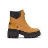 Bota Everleigh com fecho frontal “Trigo Nubuck”