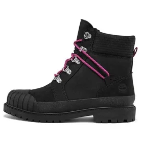 Bota impermeável Holiday Luxe “Nubuck Preto”