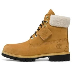 Botas de pele de carneiro 6-Inch Premium de 15 cm “Nubuck Trigo”