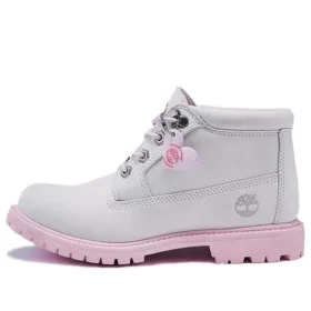 Botas Nellie Chukka Duplamente Impermeáveis para Mulher “Cinza Rosa”