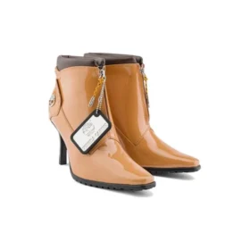 Botas Timberland x Veneda Carter com fecho “Couro Envernizado Trigo”