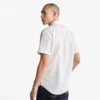 Camisas com logótipo de árvore “Branco”