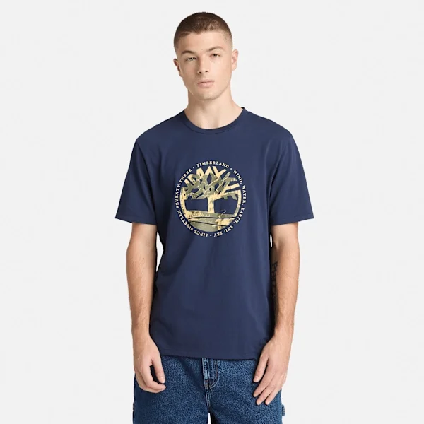 Camisas masculinas com logótipo de árvore e grafismo Lake House Camisas masculinas com logótipo de árvore e grafismo Lake House