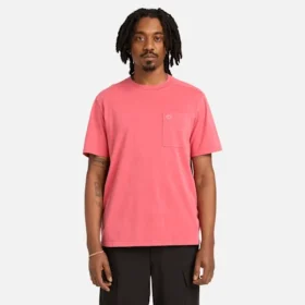 T-shirt masculina Merrymack River com bolso no peito e tingida na peça