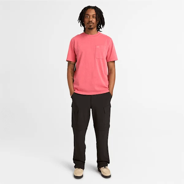 T-shirt masculina Merrymack River com bolso no peito e tingida na peça T-shirt masculina Merrymack River com bolso no peito e tingida na peça