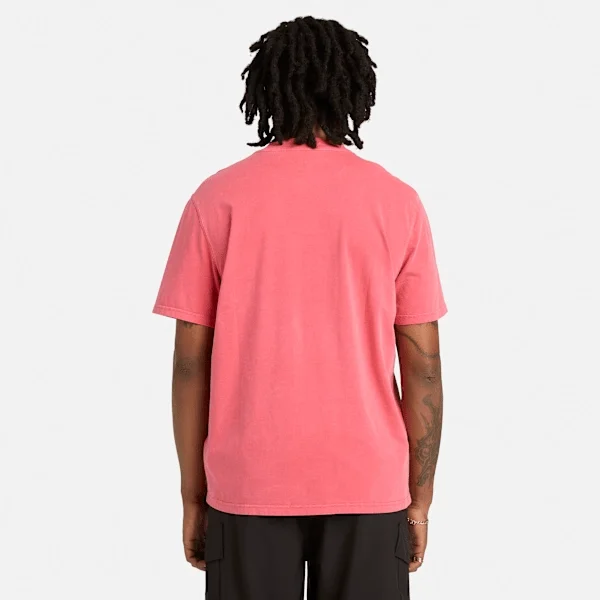 T-shirt masculina Merrymack River com bolso no peito e tingida na peça T-shirt masculina Merrymack River com bolso no peito e tingida na peça