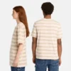 T-shirt às riscas