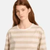 T-shirt às riscas